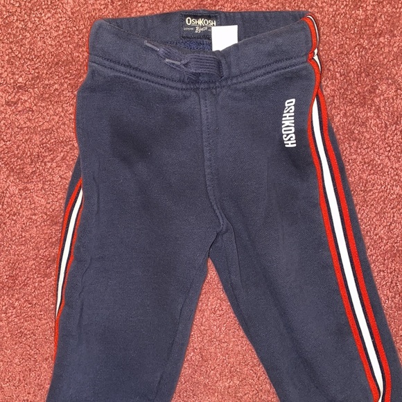 OshKosh B’gosh Sweatpants - Picture 2 of 7
